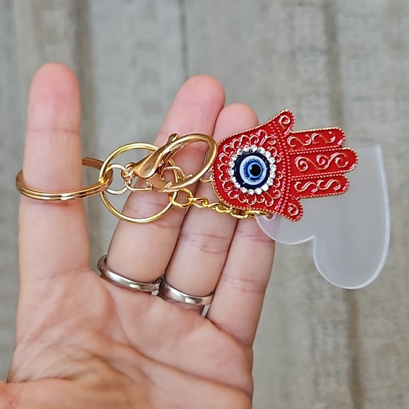 NWOT Bohemian Turkish Blue Evil Eye Metal Charm Keychain Key Fob. - Picture 1 of 5